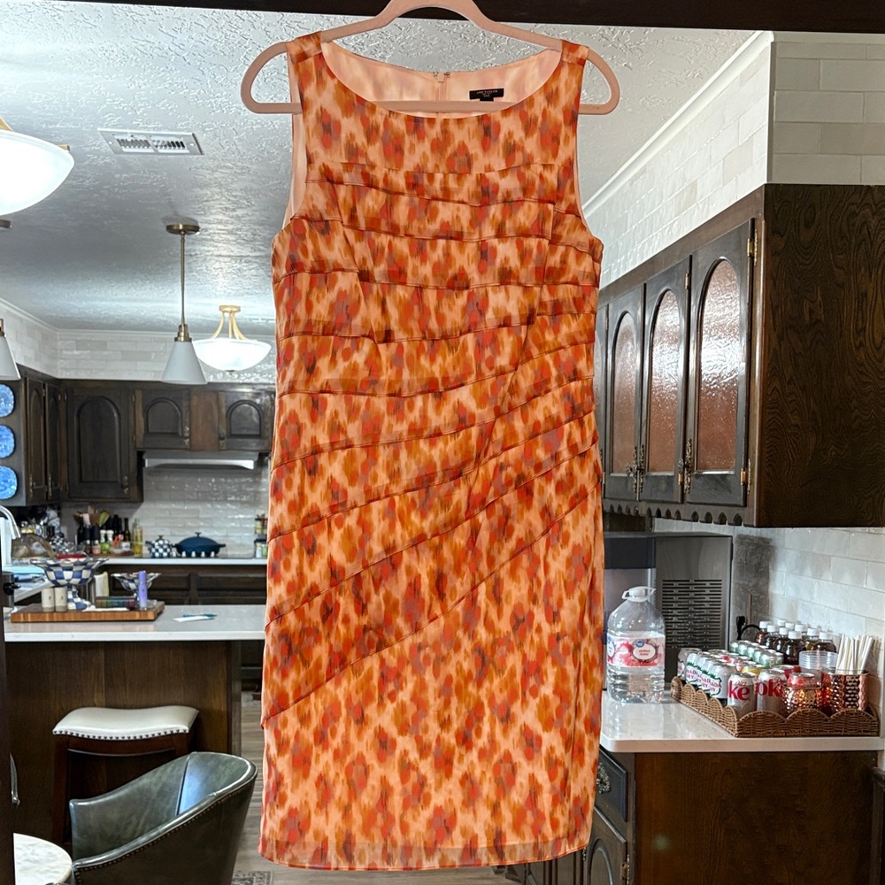 Ann Taylor Sleeveless Orange and Cream above the knee silk dress